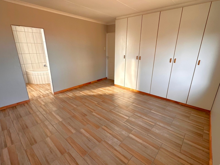 3 Bedroom Property for Sale in Wavecrest Eastern Cape